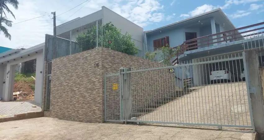 Casa com 3 quartos à venda na Rua Rodrigues Alves, 176, Dihel, Sapucaia do Sul