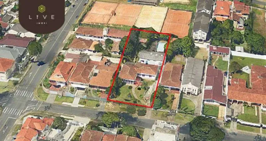Terreno à venda na Rua Vinte e Quatro de Maio, 2620, Parolin, Curitiba