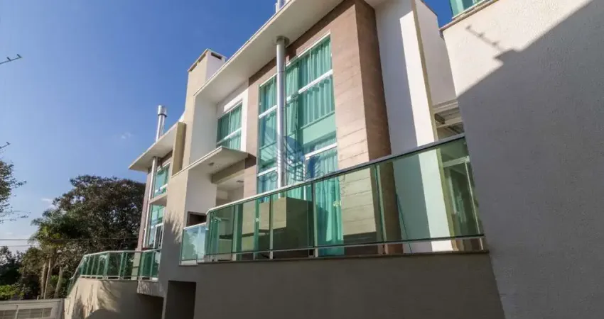 Casa com 2 quartos para alugar na Rua Pedro Racoski, 397, Pilarzinho, Curitiba