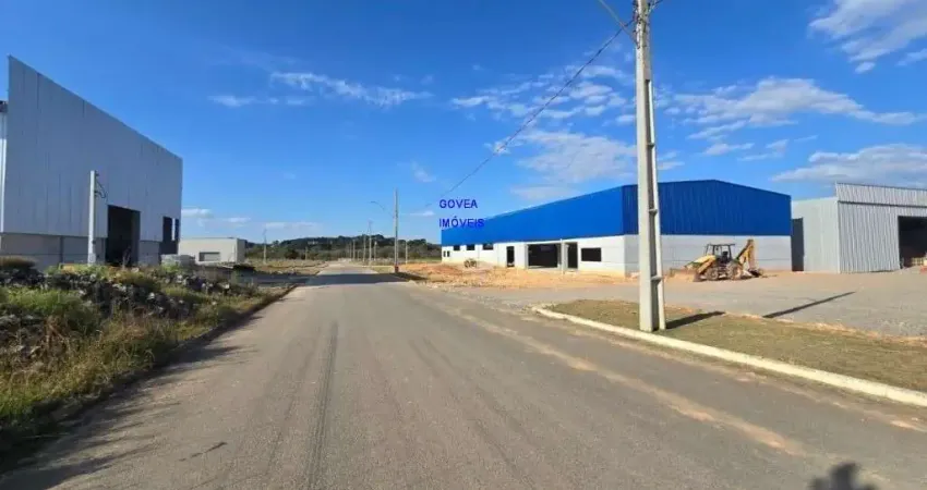 Condomínio industrial green company terreno 2.138,49m², estuda proposta, direto proprietário, possivel parcelamento, fn 41 99864-4995 govea