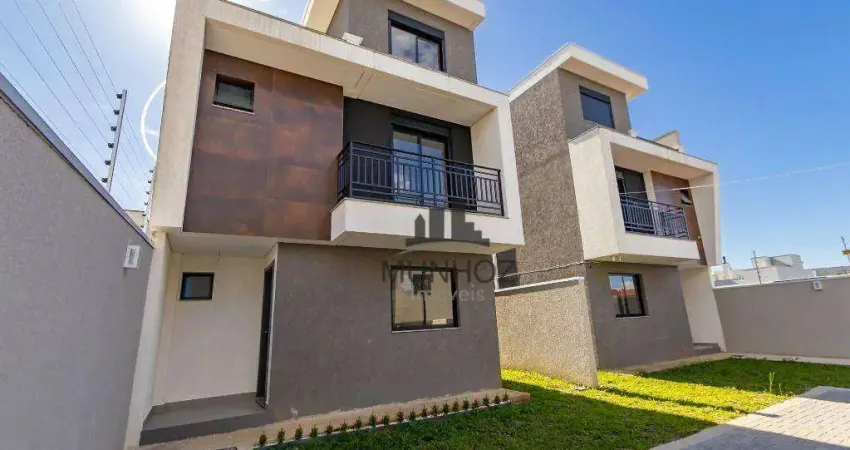 Sobrado com 3 dormitórios à venda, 122 m² por R$ 790.000,00 - Uberaba - Curitiba/PR