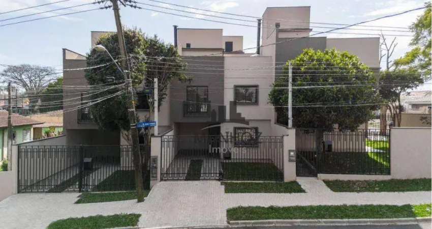 Sobrado com 3 dormitórios à venda, 128 m² por R$ 885.000,00 - Novo Mundo - Curitiba/PR