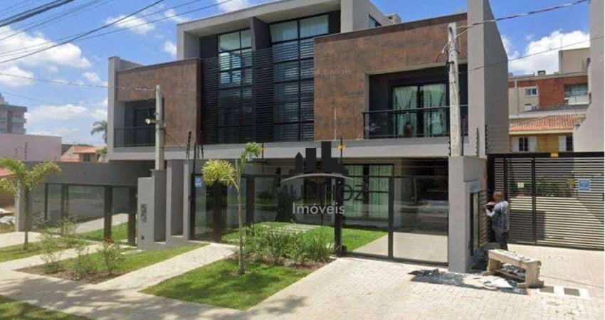 Sobrado com 3 dormitórios à venda, 147 m² por R$ 1.350.000,00 - Água Verde - Curitiba/PR