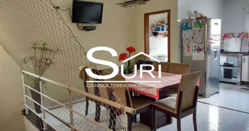 Sobrado com 4 dormitórios à venda, 243 m² por RS 1.050.000,00 - Parque Jaçatuba - Santo André-SP