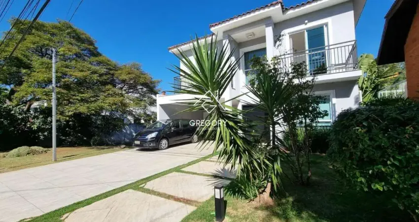 Alphaville 4 - Casa reformada com vista permanente para a mata