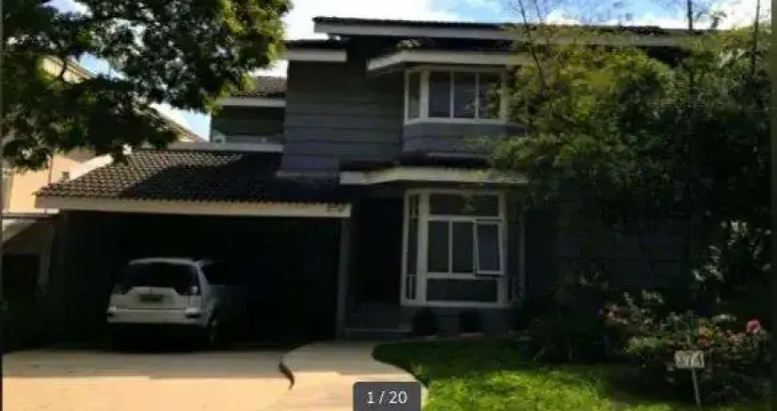 Alphaville 10 - Casa em Condomínio para Venda em Alphaville Santana de Parnaíba-SP