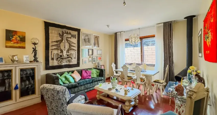 Apartamento amplo de 3 quartos c/ suite e vaga coberta ao lado do zaffari prox ao moinhos de vento