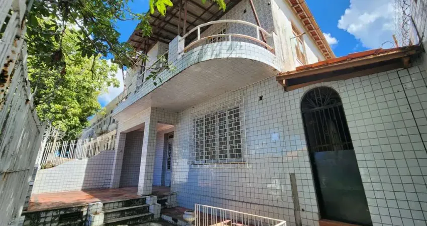 Casa com 5 quartos à venda na Rua Almeida Sande, Barris, Salvador