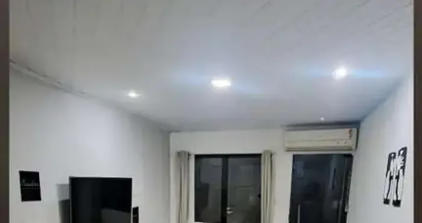 Casa com 2 quartos à venda na Rua Valdemar Magalhães Mattos, Fazenda Grande do Retiro, Salvador