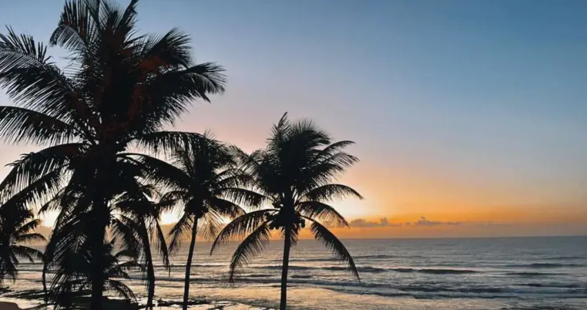 Casa em condomínio fechado com 3 quartos à venda na Rua Walter da Silva Maia, 730, Ipitanga, Lauro de Freitas