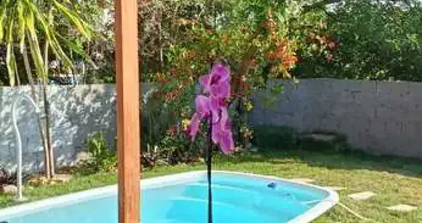 Imperdível casa à venda em - 2 quartos, 1 sala, 1 banheiro, 1 vaga de garagem - 197m² de área