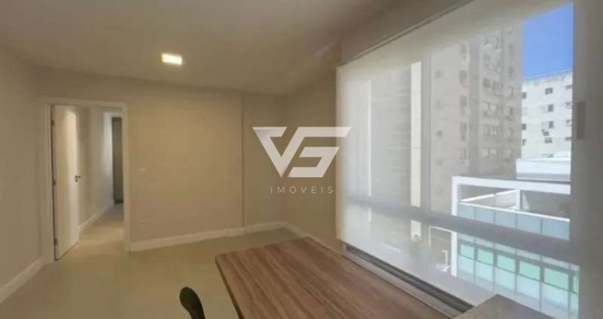 APARTAMENTO DE 1 DORMITÓRIO REFORMADO COM 1 VAGA CENTRO FLORIANÓPOLIS