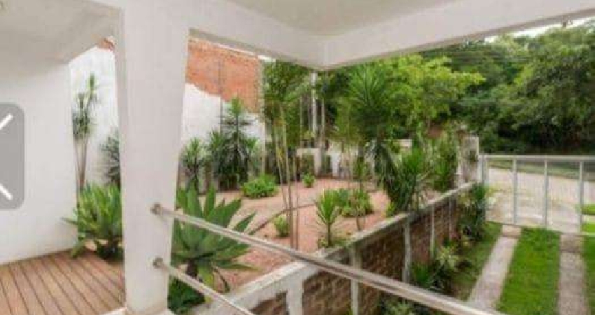 Casa para Venda em Porto Alegre, Ipanema, 3 dormitórios, 3 suítes, 2 banheiros, 2 vagas