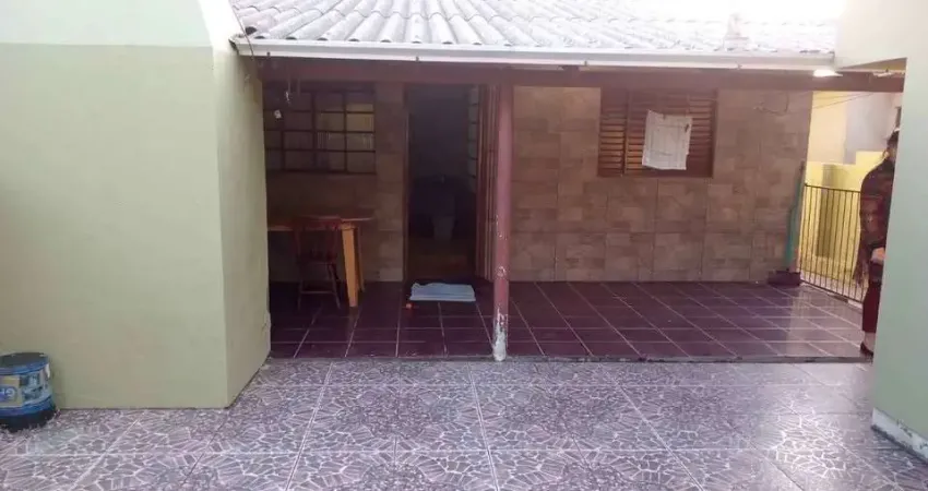 Casa para Locação em Viamão, Tarumã, 3 dormitórios, 2 banheiros, 2 vagas
