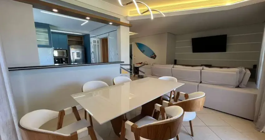 APARTAMENTO PRAIA GRANDE com 3 dormitórios sendo 2 suítes,2 vagas de garagem,varanda gourmet com churrasqueira,sala 2 ambientes