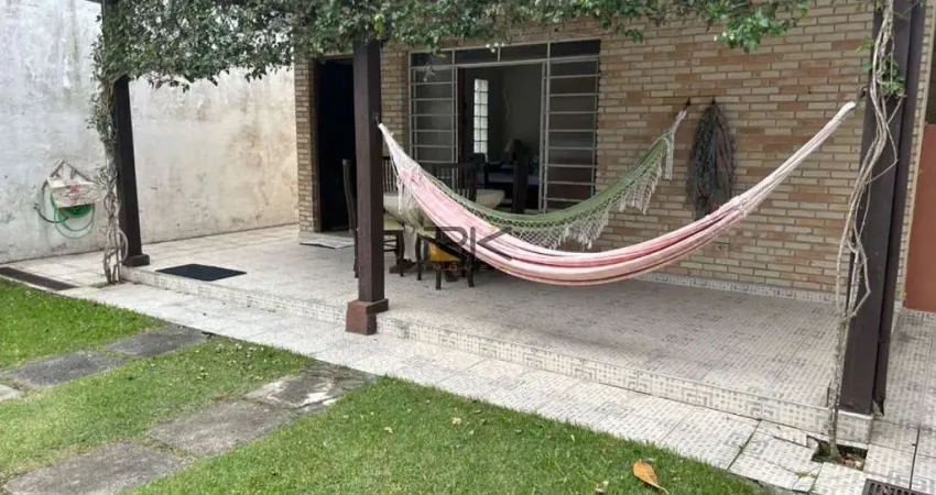 Casa com 4 quartos à venda na Rua Gonçalves Dias, 550, Itaguá, Ubatuba