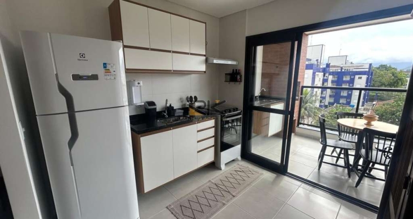 APARTAMENTO À VENDA COM SALA DE ESTAR E JANTAR,1 SUÍTE E VARANDA GOURMET COM CHURRASQUEIRA