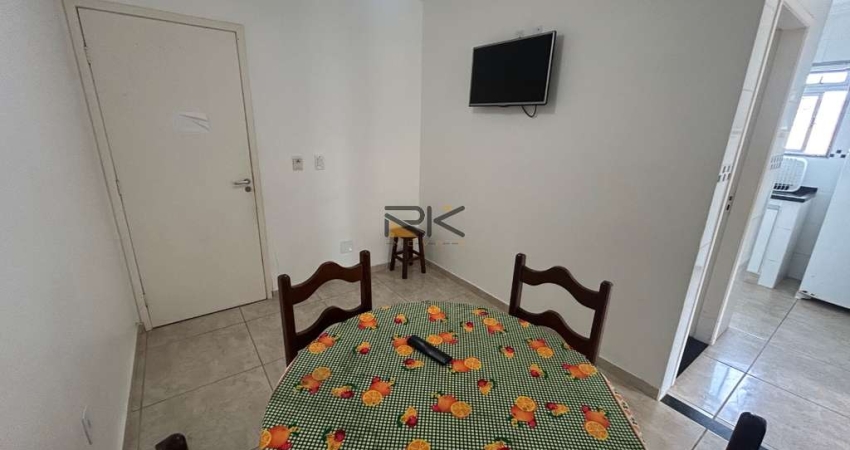 Apartamento à venda com sala,cozinha,2 dormitórios,1 banheiro,70 metros da praia