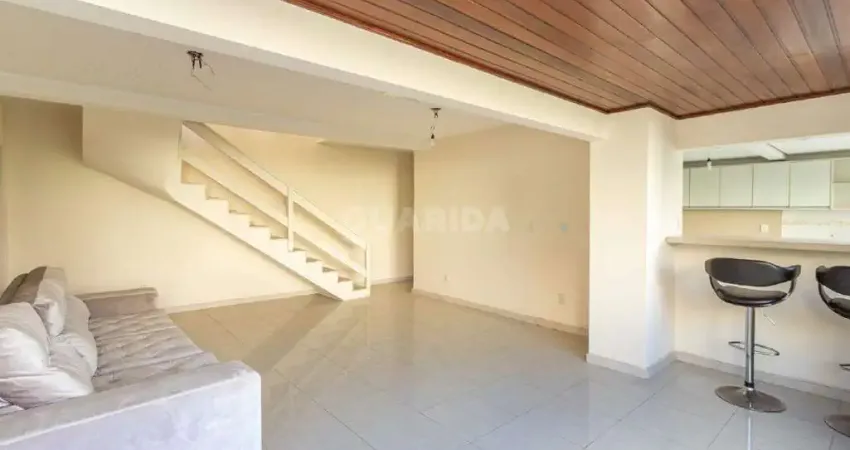 Cobertura com 2 quartos para alugar na Rua Perpétua Teles, Petrópolis, Porto Alegre