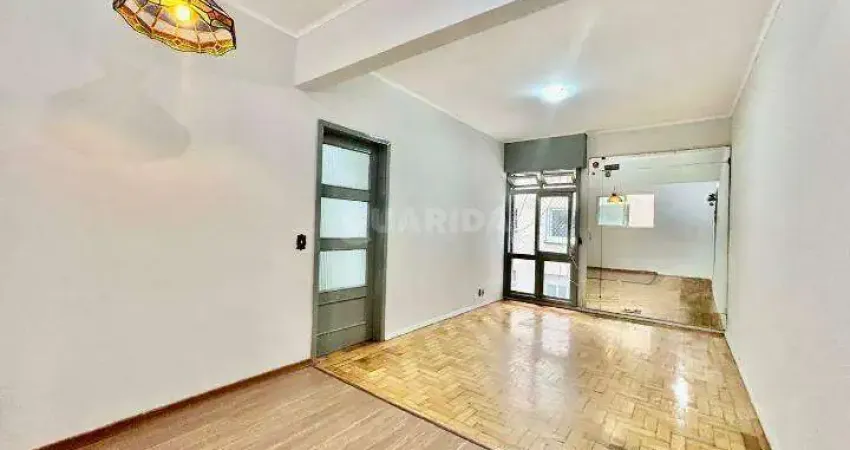 Apartamento com 3 dormitórios para alugar no Centro Histórico
