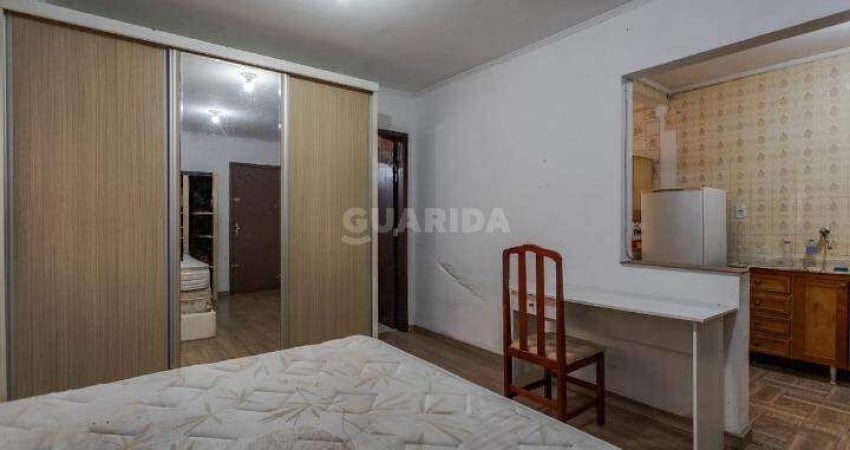 Apartamento mobiliado para alugar no bairro Alto Petrópolis