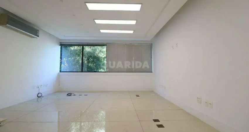 Sala Comercial com aproximadamente 37m² no bairro Praia de Belas