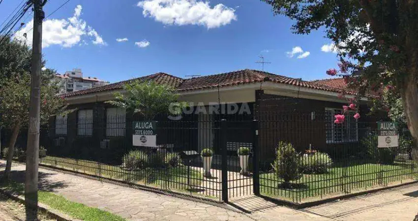 Casa Residencial com 3 dormitórios, sendo 1 suíte, no bairro Jardim Lindóia