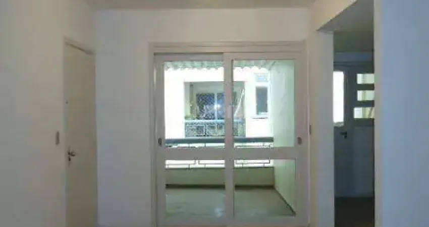 Apartamento com 1 dormitório no bairro Centro Histórico de Porto Alegre