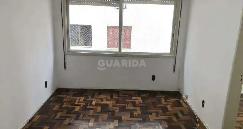 Apartamento com 1 dormitório e 1 vaga de garagem no bairro Passo d'Areia