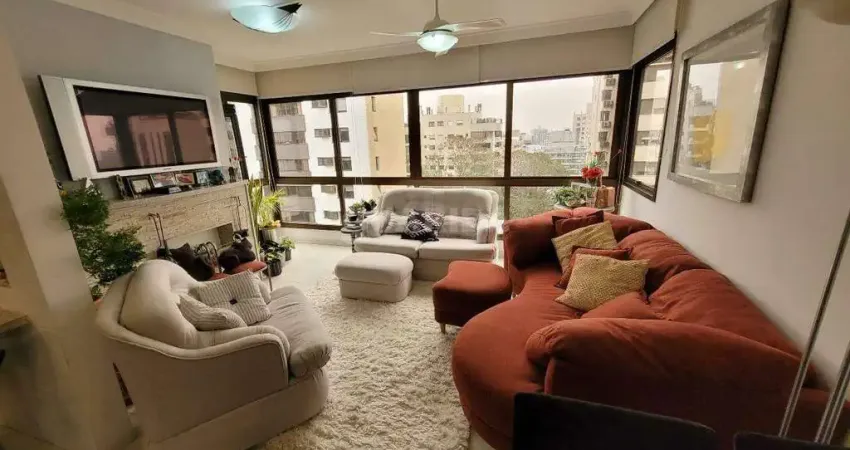 Apartamento com 2 dormitórios, sendo 2 suítes, e 2 vagas de garagem no bairro Auxliadora