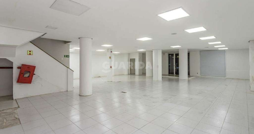 Loja Comercial com área total de 504m², no bairro Centro Histórico.