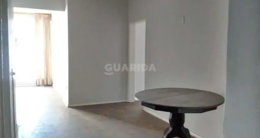 Apartamento de 3 dormitório no bairro Centro Histórico.