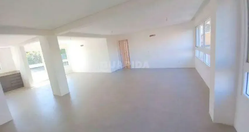 Apartamento de 03 dormitórios, sendo 01 suíte no bairro Tristeza.
