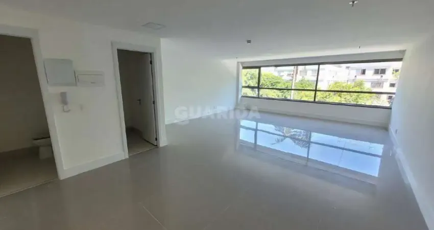 Conjunto comercial de 63m² no bairro Menino Deus