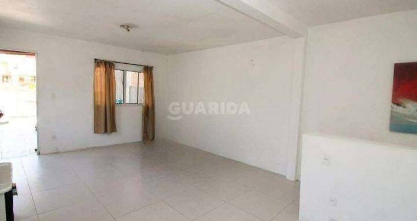 Casa Residencial para alugar com 4 dormitórios, sendo 3 suítes, no bairro Partenon