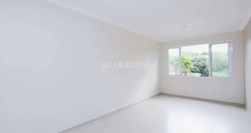 Apartamento com 2 dormitórios, 1 suíte e 2 vagas de garagem no bairro Petrópolis