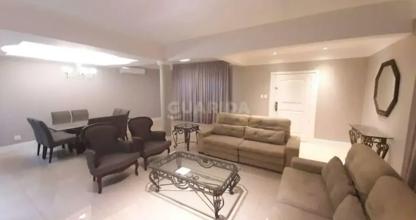 Casa com 4 quartos para alugar na Avenida Soledade, Petrópolis, Porto Alegre
