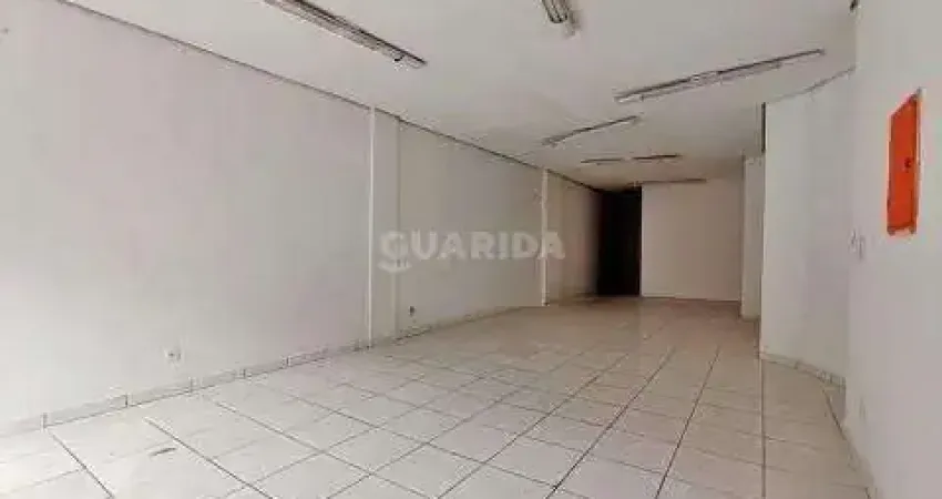 Loja com 76m², localizada no bairro Centro Histórico.