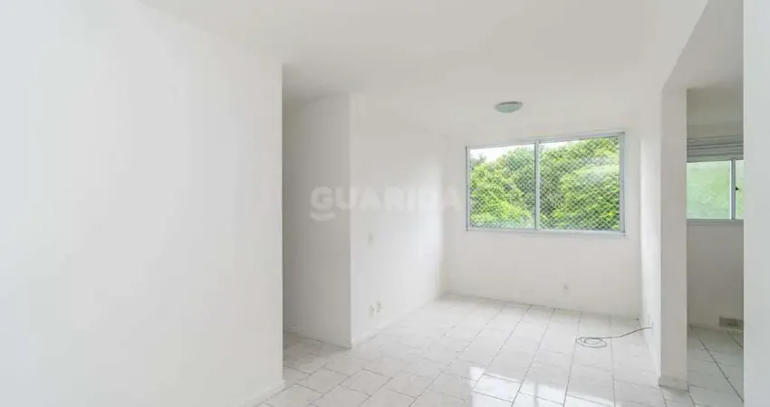 Apartamento com 3 dormitórios, sendo 1 suíte, e 1 vaga de garagem no bairro Ipanema.