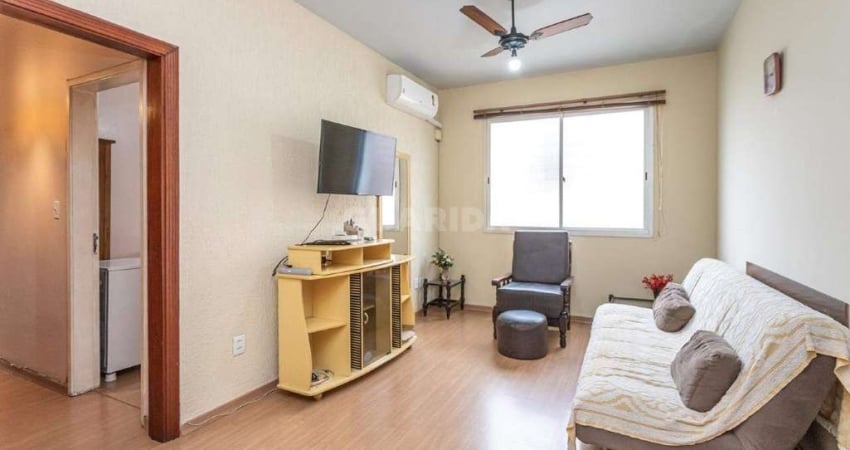 Apartamento mobiliado de 2 dormitórios e 1 vaga de garagem no bairro Santana.