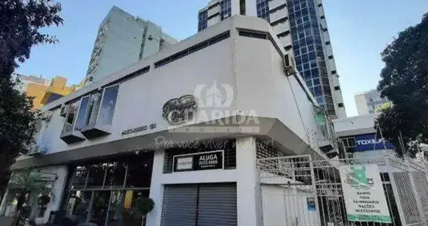Exclusividade Guarida: Loja no Shopping 5º Avenida Center no bairro Moinhos de Vento. Imóvel com 34m² de área útil, 2º andar, piso porcelanato.