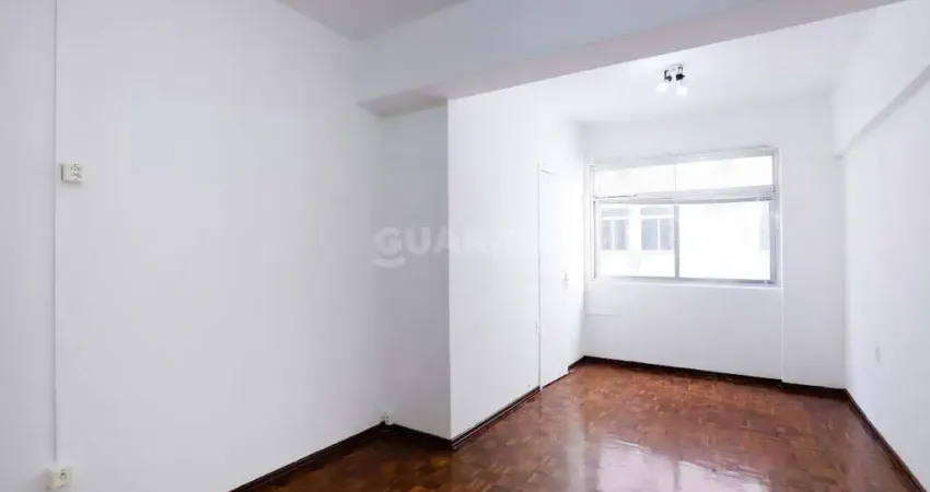 Sala comercial para alugar na Rua General Andrade Neves, Centro Histórico, Porto Alegre