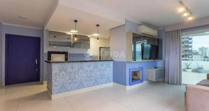 Apartamento mobiliado com ampla varanda no Parigi Residences