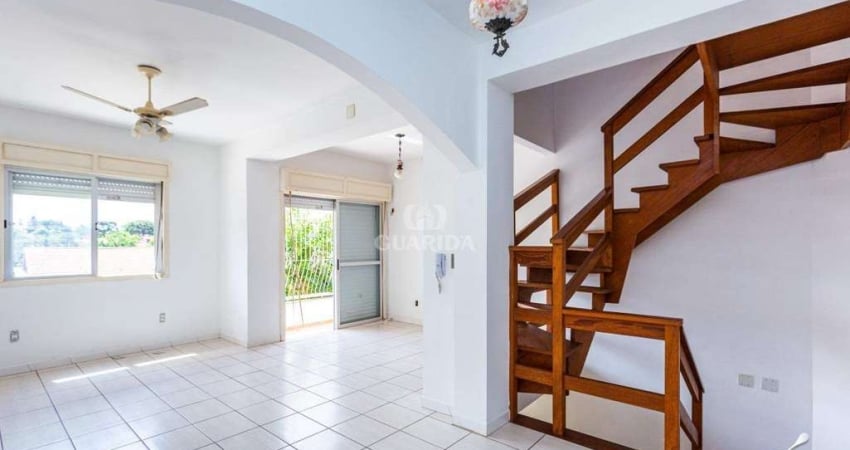 Casa Residencial/Sobrado para aluguel, 3 quartos, 1 suíte, 2 vagas, Jardim Itu Sabará - Porto Alegre/RS