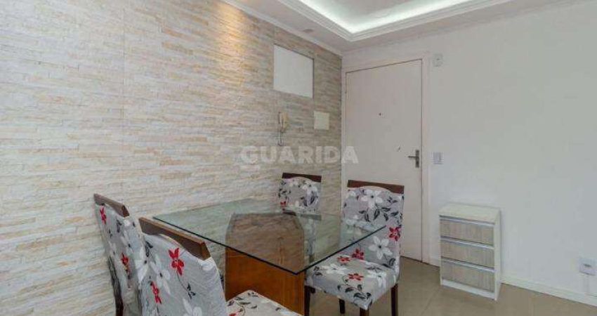 Apartamento semimobiliado com 2 quartos no bairro Vila Nova - Porto Alegre/RS