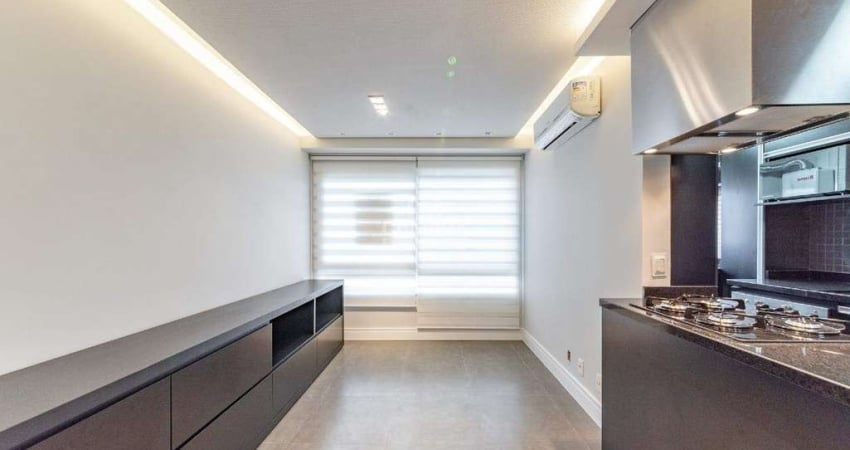Apartamento Mobiliado com 2 Dormitórios (1 Suíte) na Cidade Baixa com VAGA COBERTA– Porto Alegre