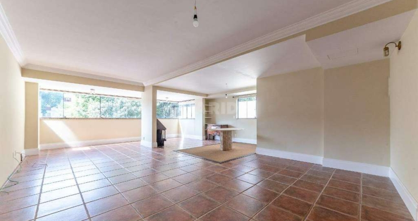 Apartamento de 2 dormitórios, sendo 1 suíte com closet, no bairro Rio Branco - Porto Alegre/RS