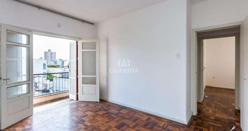 Apartamento de 3 dormitórios no bairro Menino Deus.