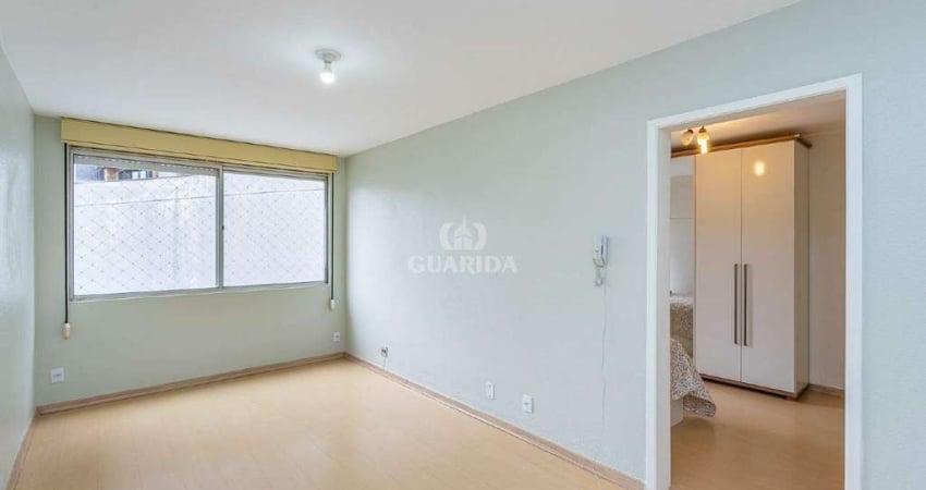 Apartamento semi mobiliado de 1 dormitório no bairro Boa Vista.