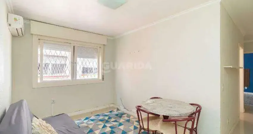 Apartamento com 2 quartos e semimobiliado na Zona Sul!